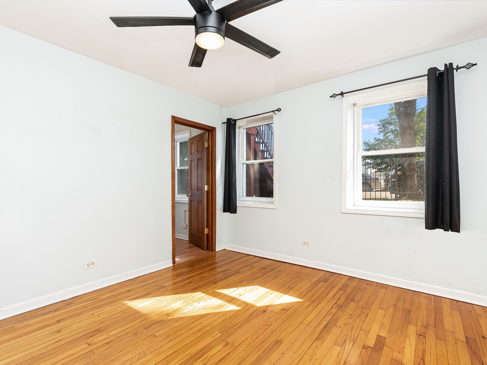 Building Photo - 2628 S Kedzie Ave