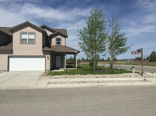 Building Photo - 400 Par Ave