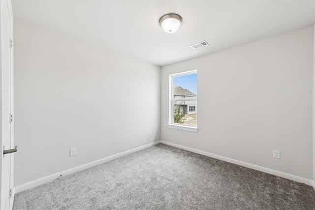 Building Photo - 4800 Maxwell Dr
