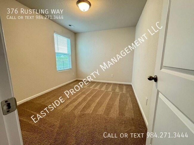 Building Photo - 376 Rustling Way