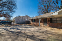 Building Photo - 1819 S Glendale St