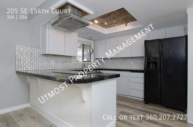 Building Photo - 205 SE 154th Ct