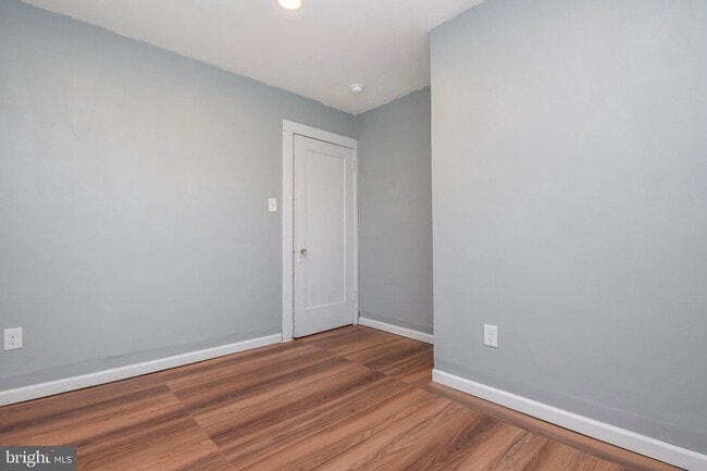 Building Photo - 2612 Olyphant Ave