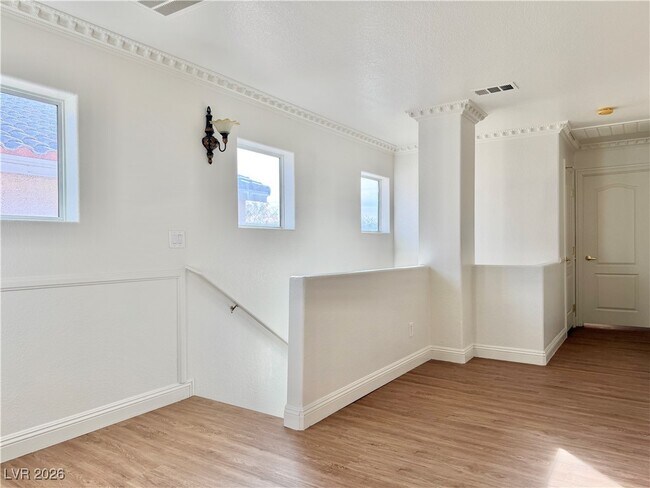 Building Photo - 8896 Tomnitz Ave