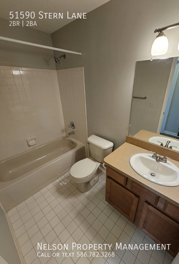 Building Photo - 51590 Stern Ln