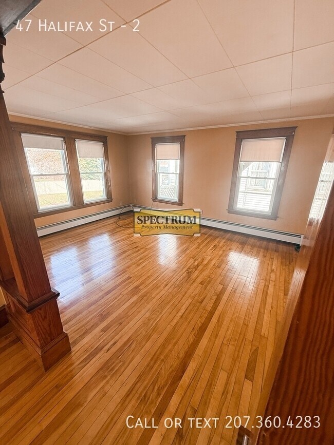 Building Photo - 47 Halifax St