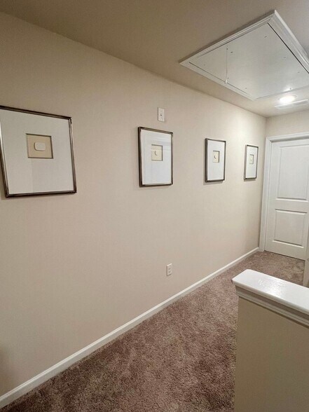 Building Photo - 4671 Fullerton Dr