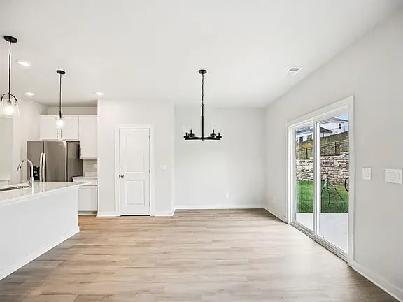 Building Photo - 4145 Walnut Ridge Dr