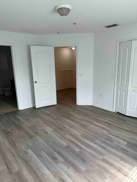Building Photo - 2328 Chatham Pl Dr