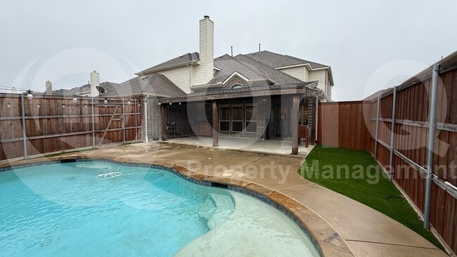 Building Photo - 12368 Willowgate Dr