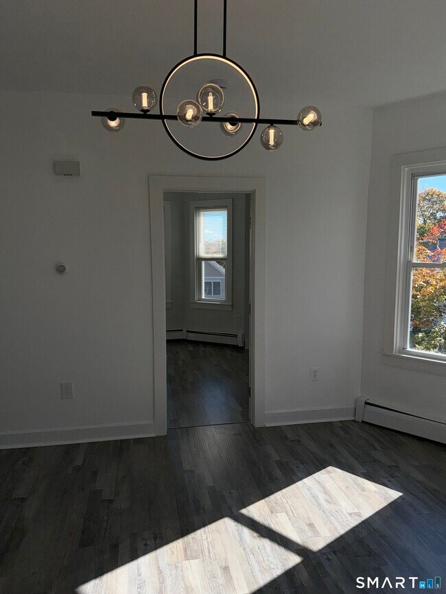 Building Photo - 2657 Main St