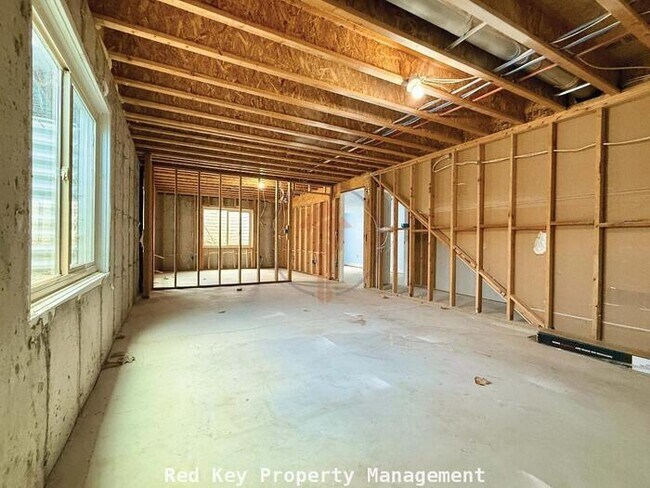 Building Photo - 234 W 2200 N