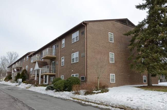 Building Photo - Peachgate Apartments