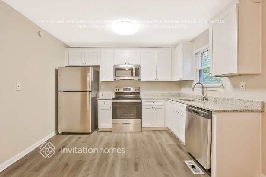 Building Photo - 6056 Dana Dr NW