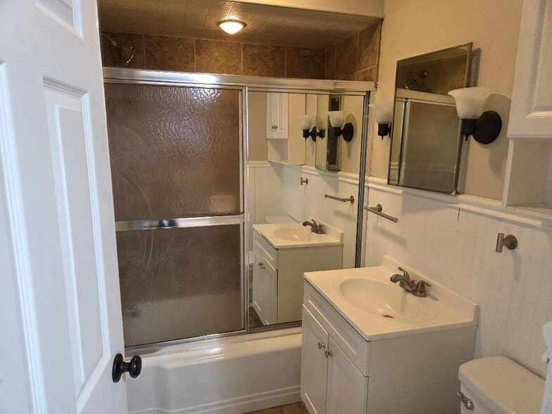 Building Photo - 1722 Gratiot Ave