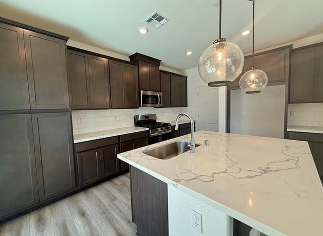 Building Photo - Breath-Taking Roseville 3/3 (Morgan Creek)-BRAND NEW!  See below for viewings!