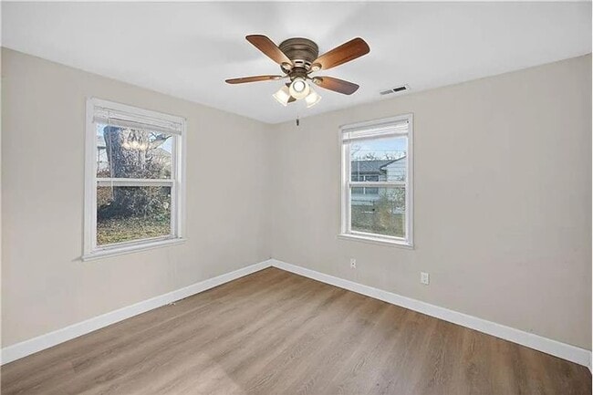 Building Photo - 1045 S 50th Terrace