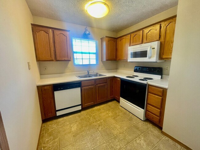 Building Photo - 4318 Penny Ct