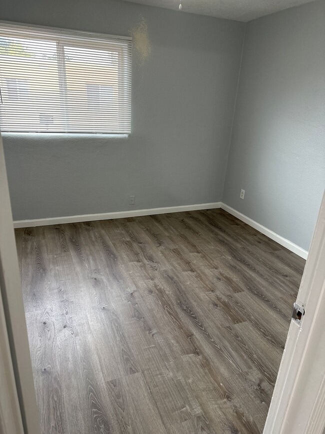 Floorplan - 328 Rhode Island (New) St NE