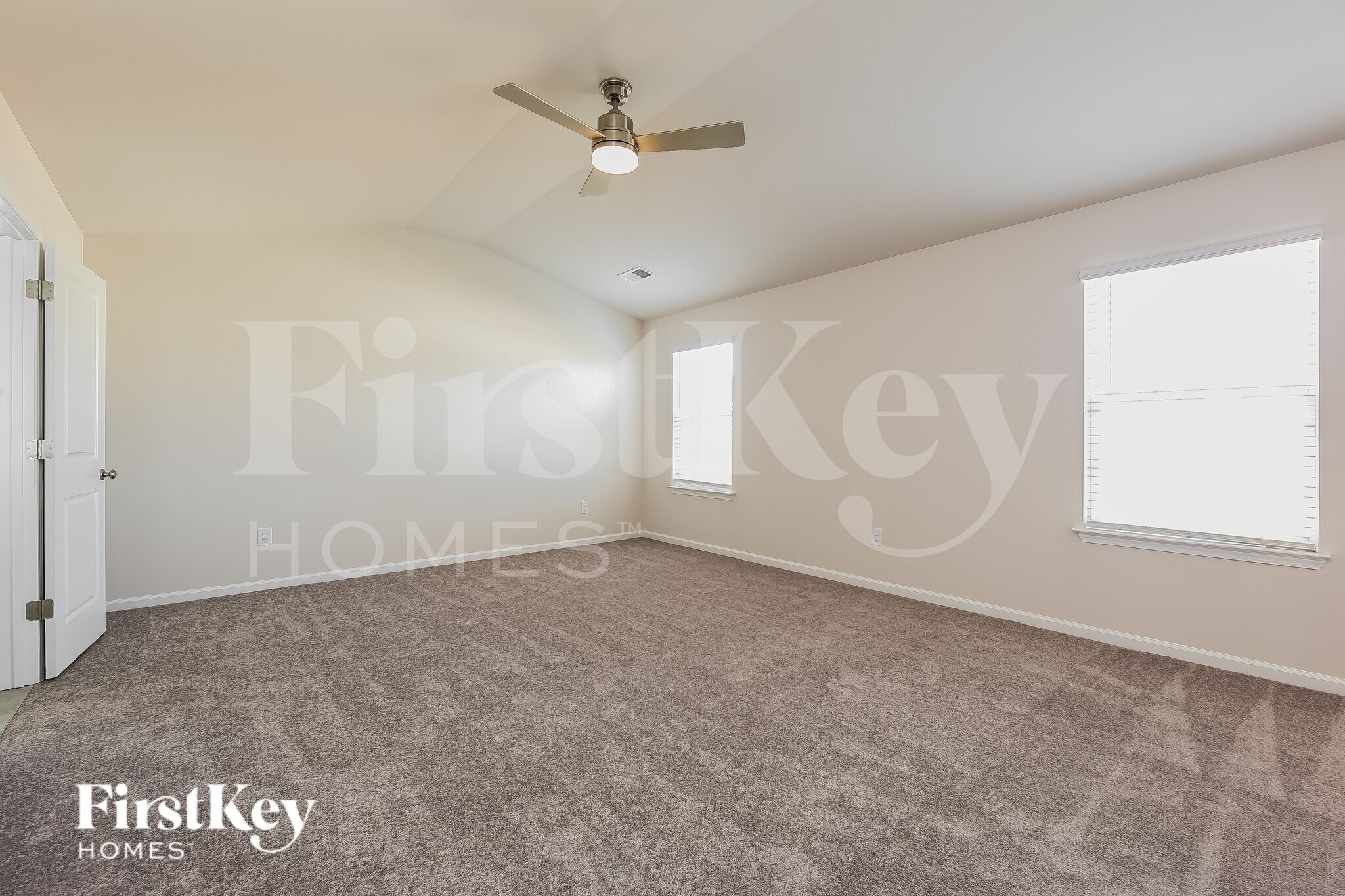 Building Photo - 1000 Mission Hill Ln