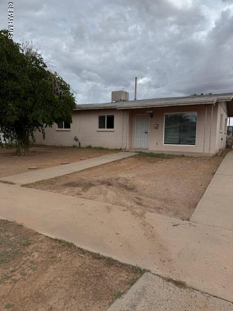 Primary Photo - 4935 Guadalupe Dr