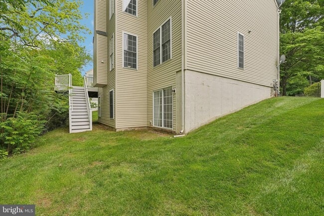 Building Photo - 51 Knickerbocker Ln