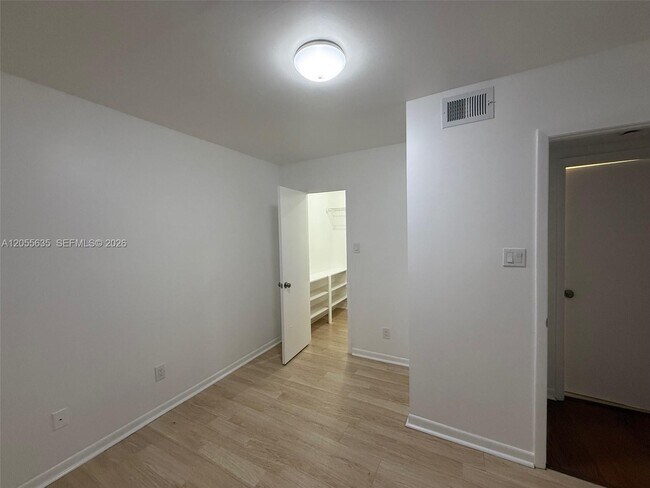 Building Photo - 15290 SW 106th Ln