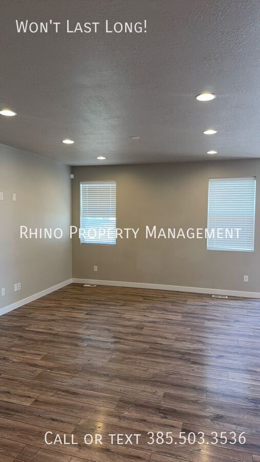 Building Photo - 927 Wahlen Way