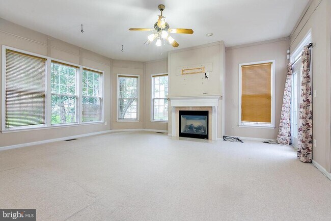 Building Photo - 21935 Windover Dr