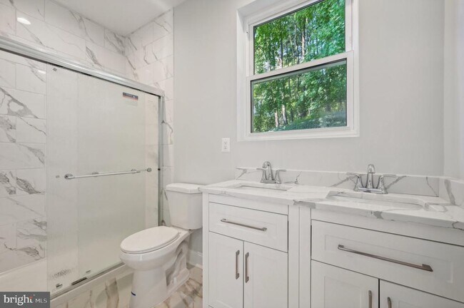 Building Photo - 2430 Harris Mill Rd