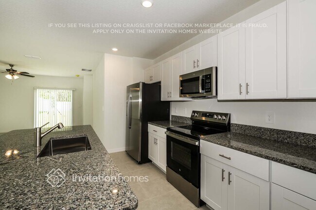 Building Photo - 12022 Lavender Loop