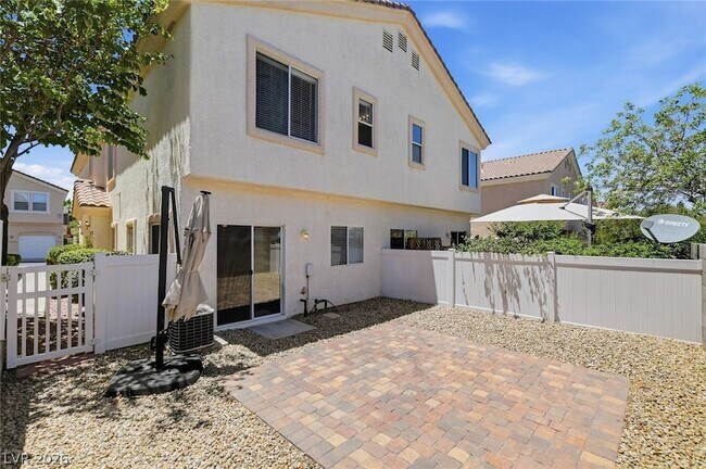 Building Photo - 2576 Velez Valley Way