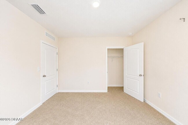 Building Photo - 21 Melogold Dr