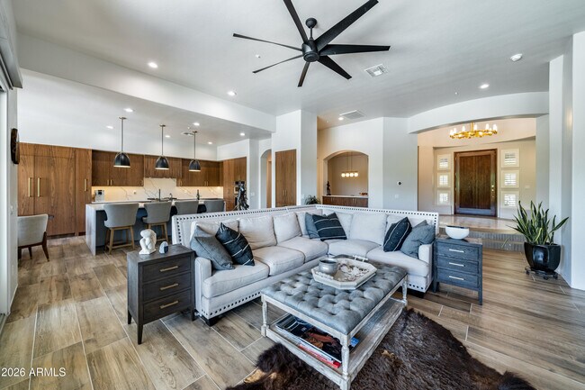 Building Photo - 11263 E Ajave Dr