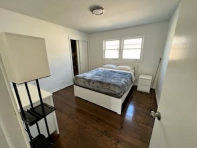 Building Photo - 5146 N Kenneth Ave