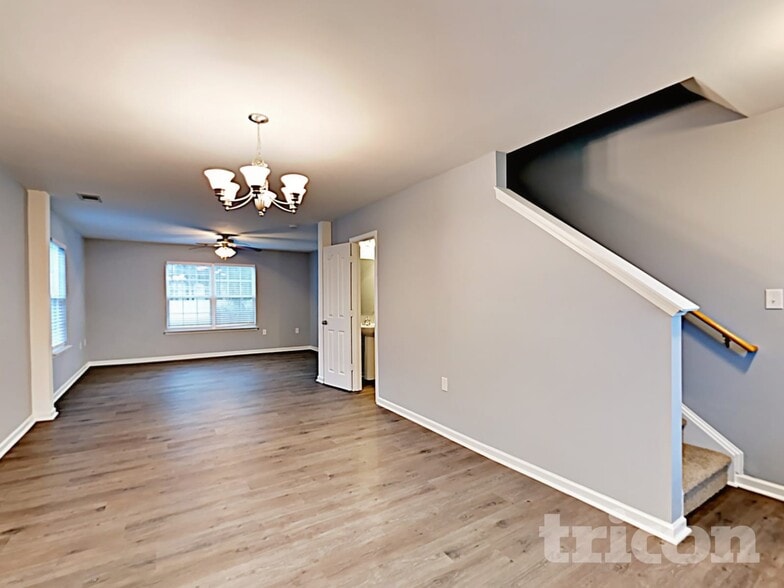 Building Photo - 311 Lind Point Ln