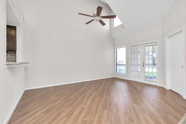 Building Photo - 4144 Greystone Way