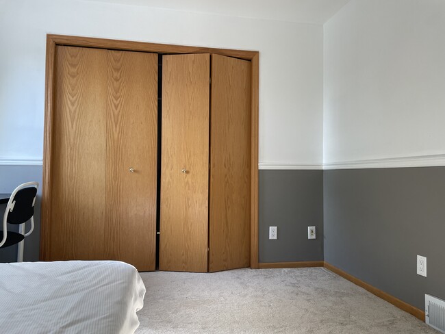 Building Photo - 14 Byars Cir
