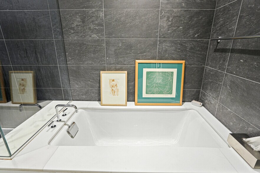 Primary ensuite bath - 1177 22nd St NW