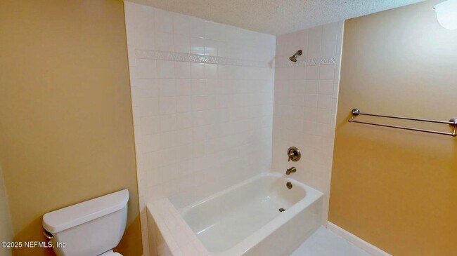 Building Photo - 8777 Como Lake Dr