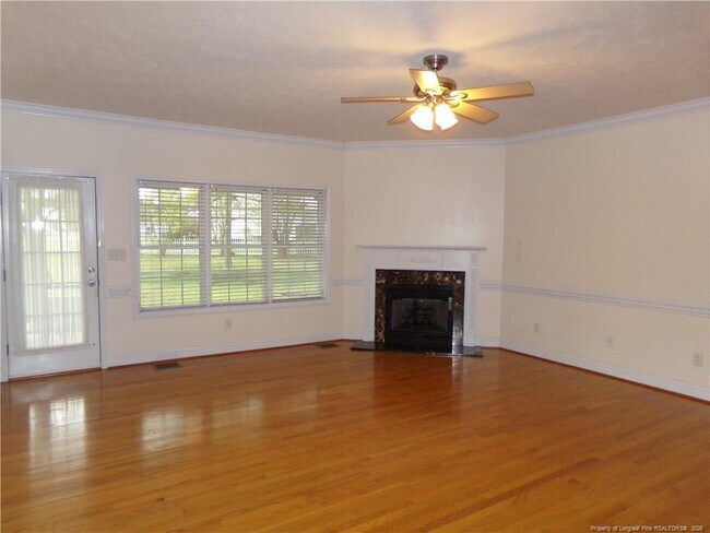 Building Photo - 290 Robeson St