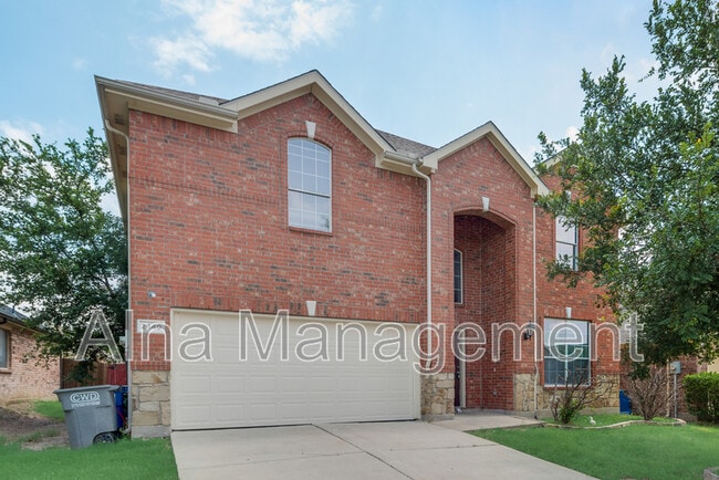 Building Photo - 2640 Lake Ridge Dr