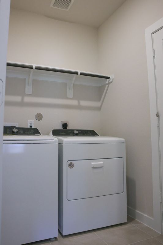 Building Photo - 6423 Brazos Trl Dr