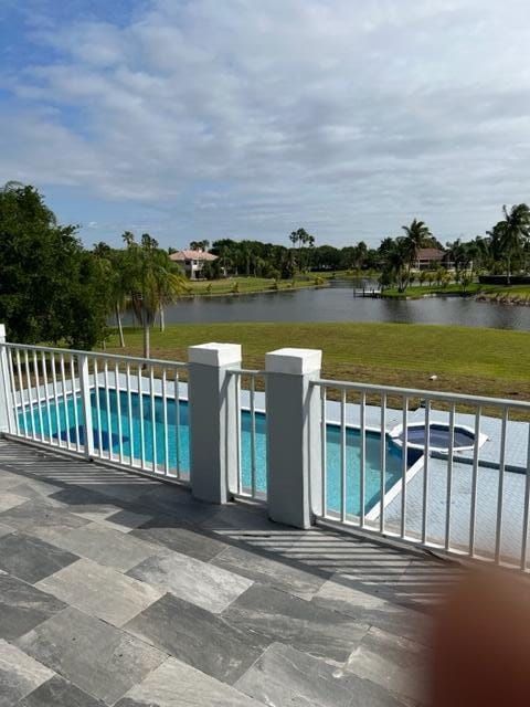Building Photo - 16082 Rio Del Sol