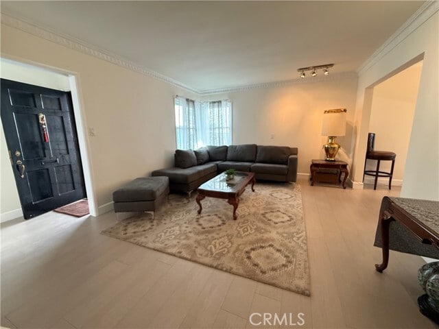 Building Photo - 1216 Cochran Ave