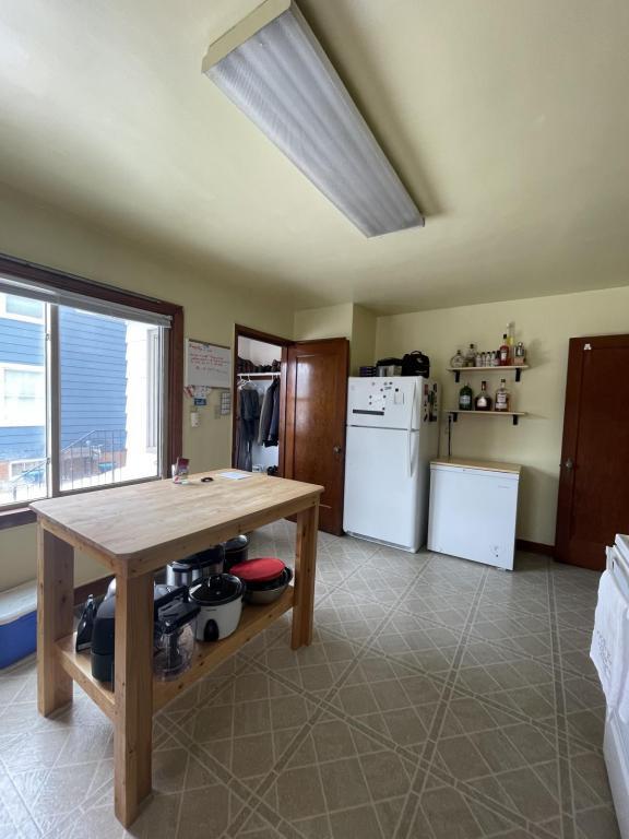 Building Photo - 1323 N 21st St