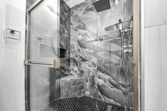 Building Photo - 2299 Lone Star Dr