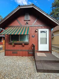 Building Photo - Charming 2-Bedroom + Office Home with Rece...