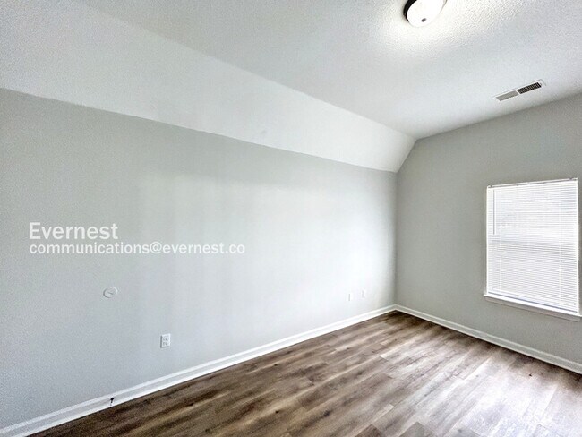 Building Photo - 2604 Bristol Cove