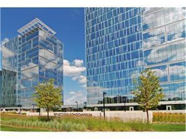 Building Photo - 8161 33rd Ave S